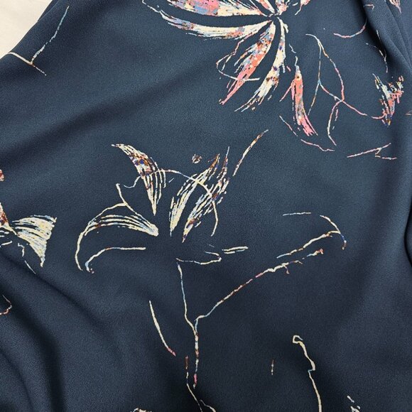 Aritzia Babaton Wallace Wrap Dress Floral Flowy XS - Picture 6 of 12